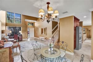 9556 NW 8th Cir, Plantation, FL 33324 Sold 06/26/23