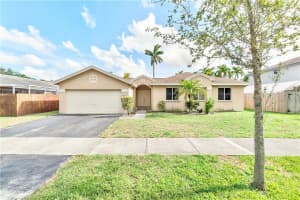 4742 NW 15th St, Coconut Creek, FL 33063 Sold 05/17/23