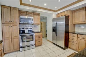 5722  Harrison St Hollywood, FL 33023 Sold 06/14/23