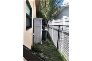 2304 Nw 55th St Tamarac, FL 33309 Sold 05/30/23