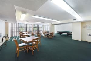 800  Parkview Dr   916 Hallandale Beach, FL 33009 Sold 05/22/23