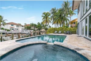 2421 NE 48th St, Lighthouse Point, FL 33064 Sold 06/05/23