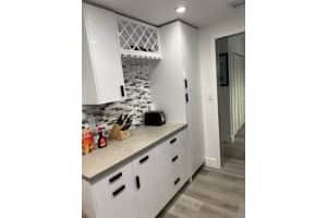 400  Kings Point Dr   517, Sunny Isles Beach, FL 33160 Sold 08/28/23