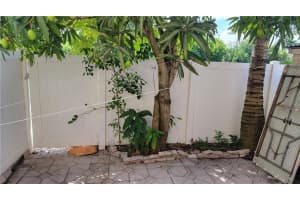 1105 NW 80th Ter 8H, Margate, FL 33063 Sold 10/04/23