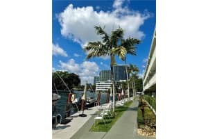 1000 SE 4th St   112, Fort Lauderdale, FL 33301 Sold 06/14/23