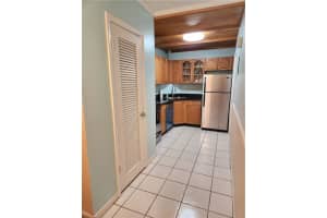 639 W Oakland Park Blvd   120-D, Oakland Park, FL 33311 Sold 06/06/23