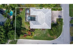 MLS# F10376142, Fort Lauderdale, Florida 33304