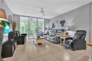 2999 NW 48th Ave   450, Lauderdale Lakes, FL 33313 Sold 12/06/23