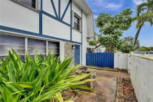 6797 Sw 41st Dr   31 Davie, FL 33314 Sold 06/09/23