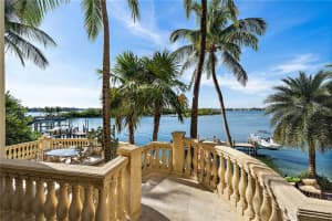 3090 S Ocean Boulevard, Manalapan, FL 33462 Sold 10/04/24