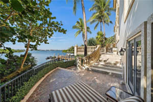 3090 S Ocean Boulevard, Manalapan, FL 33462 Sold 10/04/24