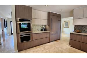 1116 NW 30th St, Wilton Manors, FL 33311 Sold 05/31/23