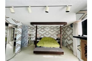 3675 N Country Club Dr   2605, Aventura, FL 33180 Sold 11/09/23