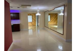 8203 Sw 19th St North Lauderdale, FL 33068 Sold 05/19/23