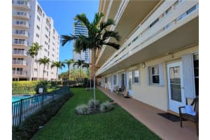 9 N Birch Rd   102, Fort Lauderdale, FL 33304 Sold 08/02/23
