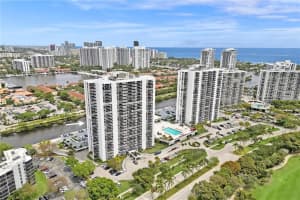 3625 N Country Club Dr   1903 Aventura, FL 33180 Sold 06/15/23