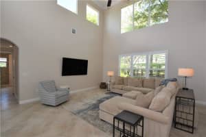 11783  Fox Hill Cir Boynton Beach, FL 33473 Sold 05/31/23