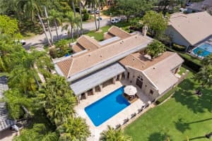10400 NW 6th CT, Coral Springs, FL 33071 Sold 05/31/23