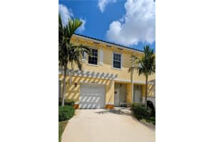 4043 Nw 11th St Lauderhill, FL 33313 Sold 06/28/23