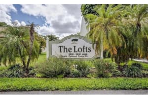 2840 S Oakland Forest Dr   2906 Oakland Park, FL 33309 Sold 05/26/23