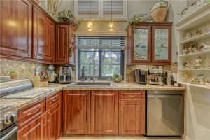 2840 S Oakland Forest Drive 2906, Oakland Park, Fl 33309 Oakland Park, FL 33309 Sold 05/26/23