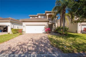 1068 Center Stone Ln Riviera Beach, FL 33404 Sold 06/28/23