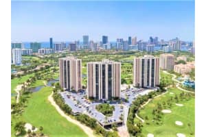 20379 W Country Club Dr   737, Aventura, FL 33180 Sold 10/06/23