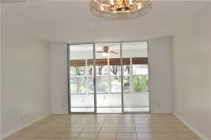 MLS# F10376928, Lauderdale Lakes, Florida 33313