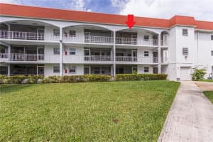 541  Blue Heron Dr   305, Hallandale Beach, FL 33009 Sold 07/14/23