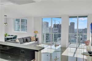 244 Biscayne Boulevard 3209, Miami, Fl 33132 Miami, FL 33132 Sold 07/18/23