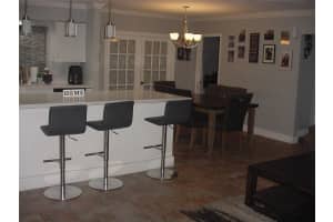 10215 NW 80th Dr, Tamarac, FL 33321 Sold 06/09/23
