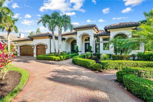 10817  Garden Ridge Ct Davie, FL 33328 Sold 05/23/23