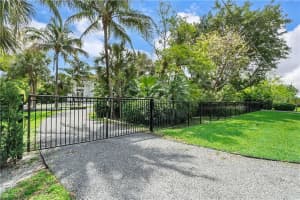 7040 NW 62nd Ter, Parkland, FL 33067 Sold 08/31/23