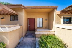 933 NW 79 Ter, Plantation, FL 33324 Sold 06/13/23