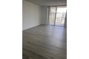 496 Nw 165 St   D514 Miami, FL 33169 Sold 07/07/23