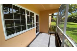 1940 NE 2nd Ave   J-117, Wilton Manors, FL 33305 Sold 05/26/23