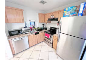 118 Nw 60th Ave   8-1 Margate, FL 33063 Sold 06/08/23