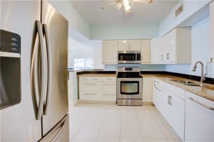 1701 S OCEAN DR 106, Hollywood, FL 33019 - MLS#F10377463