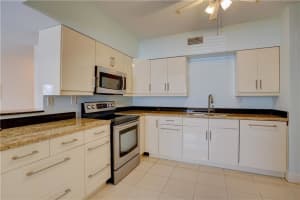 1701 S OCEAN DR 106, Hollywood, FL 33019 - MLS#F10377463