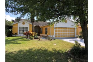 10032 NW 70th St, Tamarac, FL 33321 Sold 07/26/23