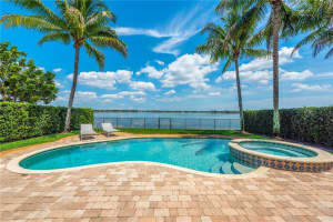 5017 Sw 183rd Ave Miramar, FL 33029 Sold 06/01/23