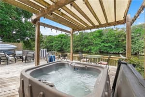 1716 NW 36th Ct, Oakland Park, FL 33309 Sold 07/07/23