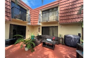 9923 NW 6th Pl   9923, Plantation, FL 33324 Sold 09/08/23