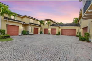 4760  Mimosa Pl   1005, Coconut Creek, FL 33073 Sold 05/31/23