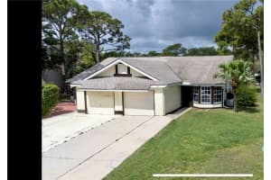 1702 Se Ryecroft Ct Port Saint Lucie, FL 34952 Sold 06/26/23