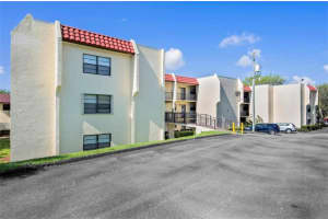 2050  Oleander Blvd   7-106, Fort Pierce, FL 34950 Sold 07/27/23