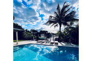 5740  Bayview Dr, Fort Lauderdale, FL 33308 Sold 12/28/23