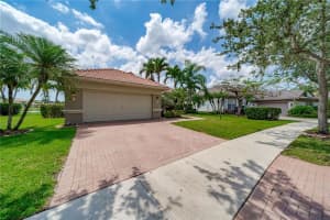 11146 NW 69th Pl, Parkland, FL 33076 Sold 06/30/23