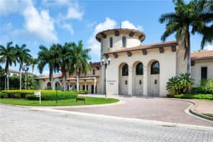 2900 Nw 125th Ave   303 Sunrise, FL 33323 Sold 06/16/23