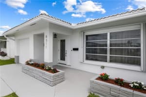 8311 Nw 59th St Tamarac, FL 33321 Sold 06/26/23